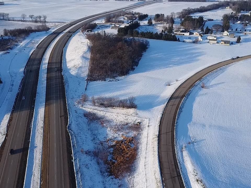 2nd image of L1 Klug Rd