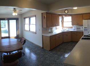 3350 S 77th St, Milwaukee, WI 53219