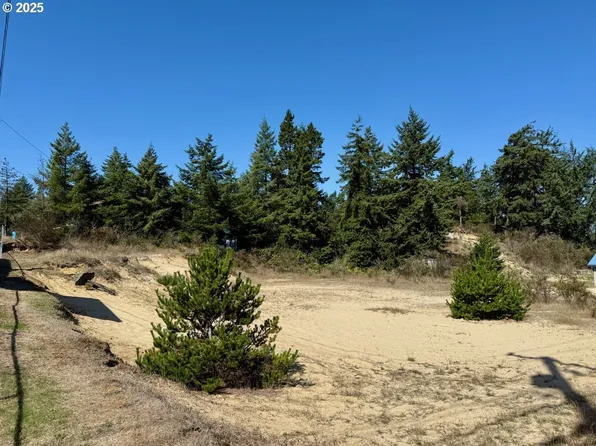 0 Hauser Rd, North Bend, OR 97459