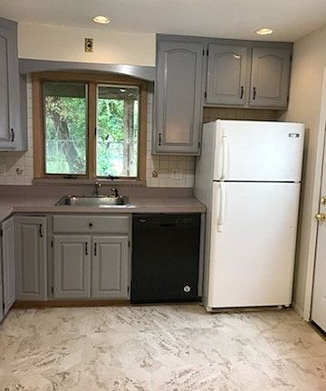 3rd image of 17 Dahlia Ln