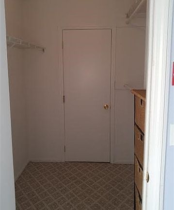 5th image of 2295 Milburn Ave Unit 22