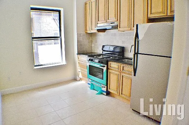 Rented by Living New York | media 11