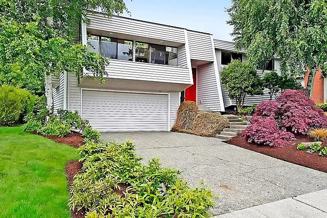213 174th Pl NE