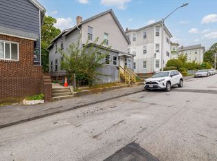 54 Esther St, Worcester, MA 01607