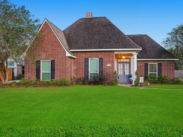 36450 Dialtha Dr, Denham Springs, LA 70706
