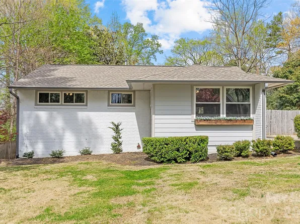 4418 Murrayhill Rd, Charlotte, NC 28209