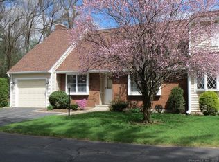 353 The Mdws #353, Enfield, CT 06082