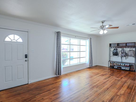 4th image of 3108 46th St