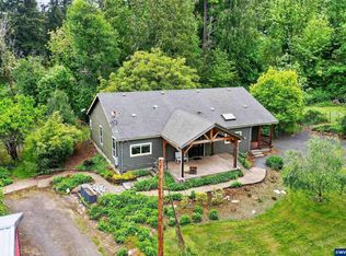 5714 Crooked Finger Rd NE, Scotts Mills, OR 97375