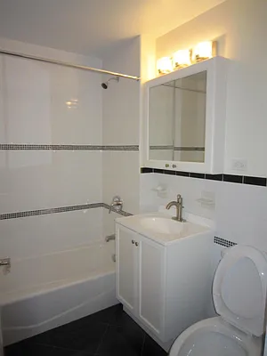 Rented by Keller Williams NYC | media 16