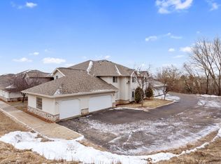 Oakridge Apartments, Mauston, WI 53948