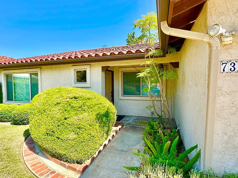 730 Morro Rd — Photo 2