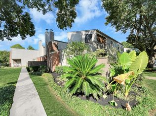 1532 Prairie Grove Dr, Houston, TX 77077