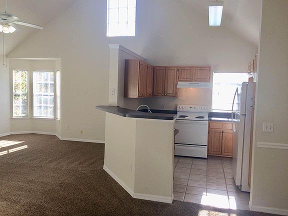 5th image of 3391 Parkchester Square Blvd #0