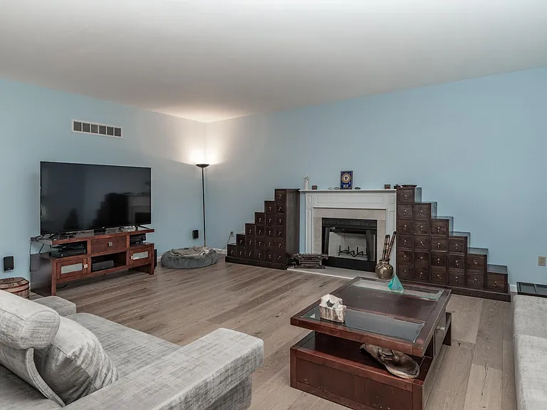 1508 Legacy Cir — Photo 10