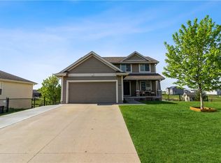 400 33rd St SW, Altoona, IA 50009