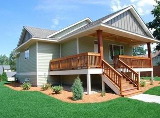 2505 14th Ave E, North Saint Paul, MN 55109