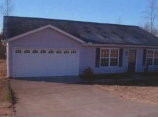 402 Anchor Rd, Greenville, SC 29617