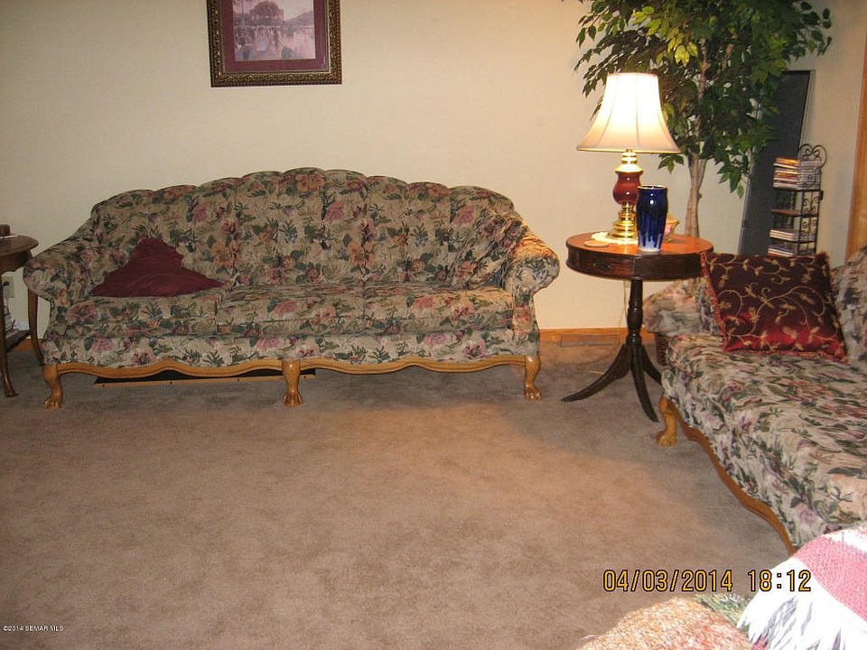 2nd image of 1427 Nottingham Dr SE