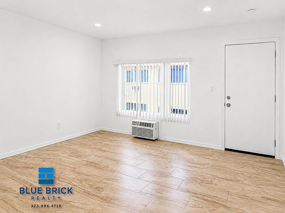 5th image of 5942 N Tujunga Ave #15