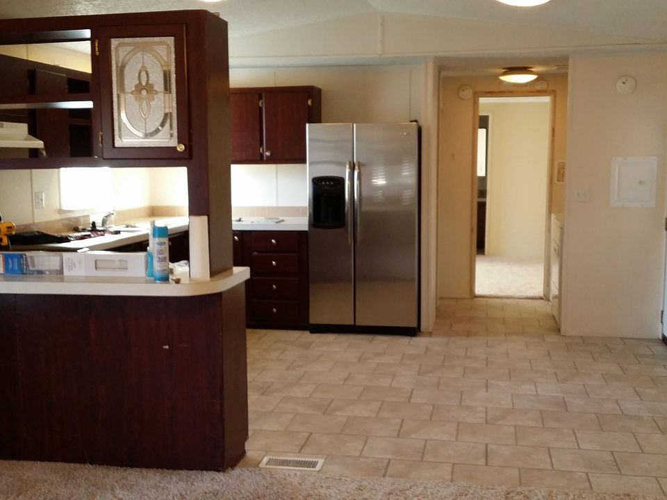 Kitchen/Dining area
