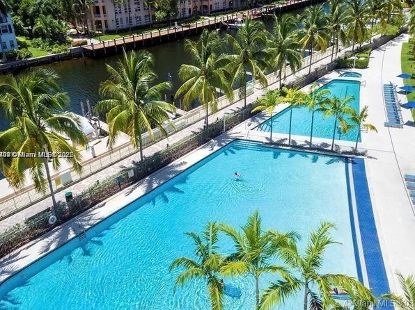 2950 NE 188th St APT 441, Aventura, FL 33180