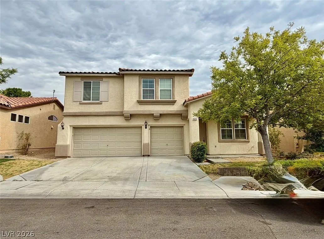 5 bed, 3.0 bath, 2383 sqft, $2,700 — Photo 1
