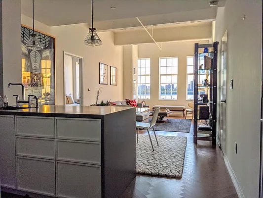 Rented by PocketBroker Inc | media 20