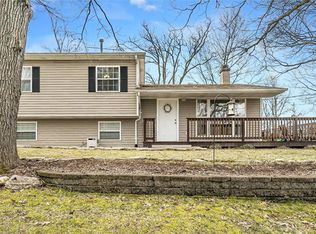 5464 Woodrow Hill Rd, House Springs, MO 63051