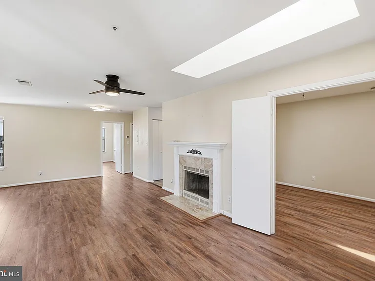 13408 Shady Knoll Dr #308 — Photo 8