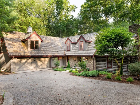 38 Deerhaven Ln, Asheville, NC 28803