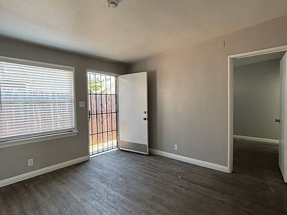 5th image of 611 N Olive St APT 3