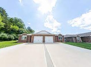 603 Spring Ridge Rd #A, Warrensburg, MO 64093