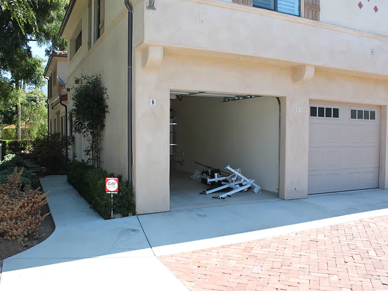 302 S Voluntario St #1 — Photo 9