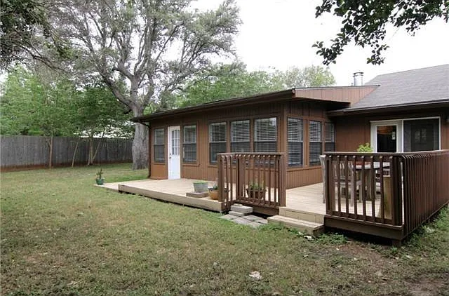 2107 Saratoga Dr — Photo 13