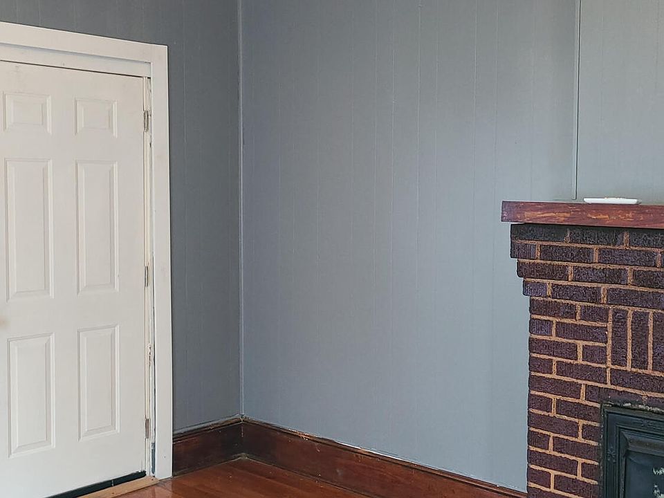 1st image of 203 Delaware St #B
