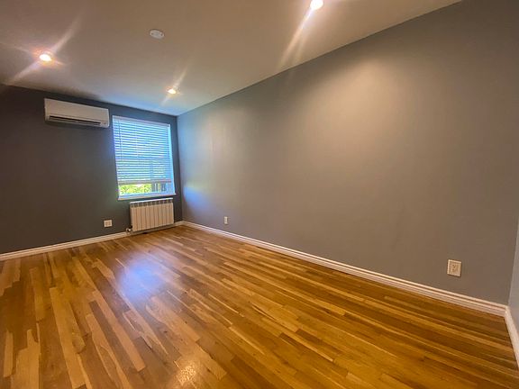 5th image of 60-53 54th St Floor 2