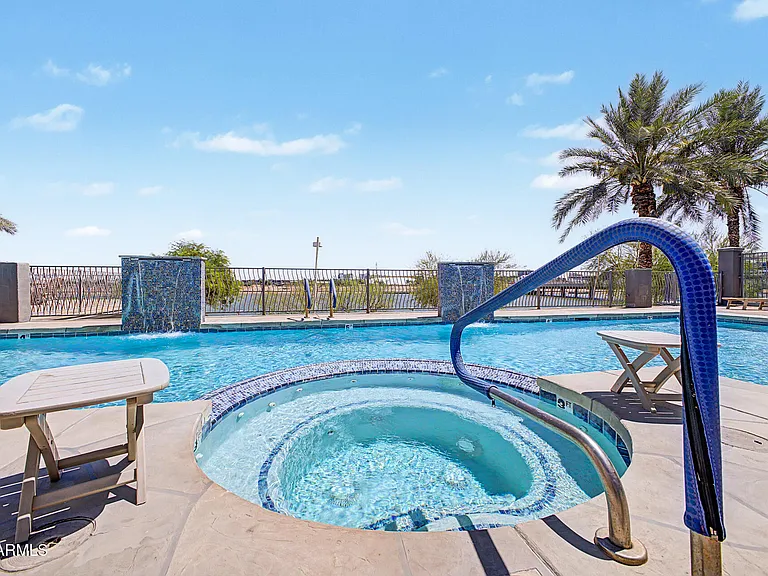 945 E Playa Del Norte Dr #2002 — Photo 32