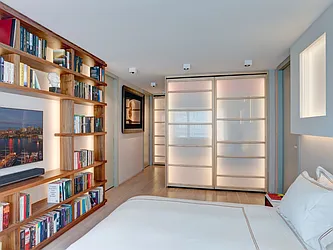 Rented by PocketBroker Inc