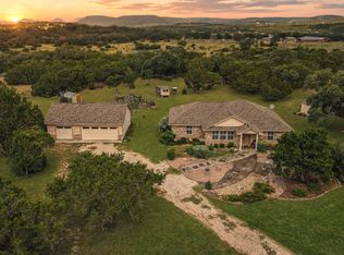 294 Mustang Pass, Bandera, TX 78003