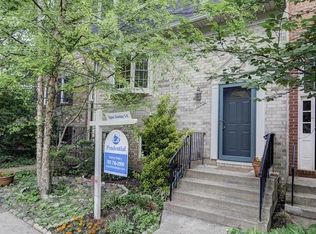 11702 Briary Branch Ct, Reston, VA 20191