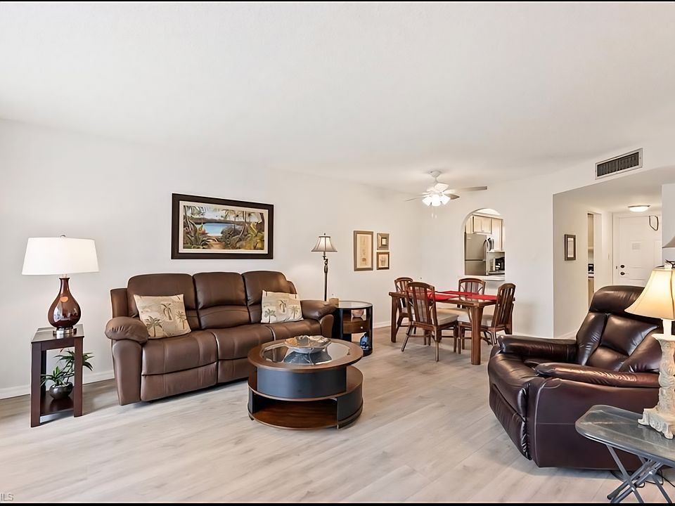 1st image of 400 Forest Lakes Blvd APT 211