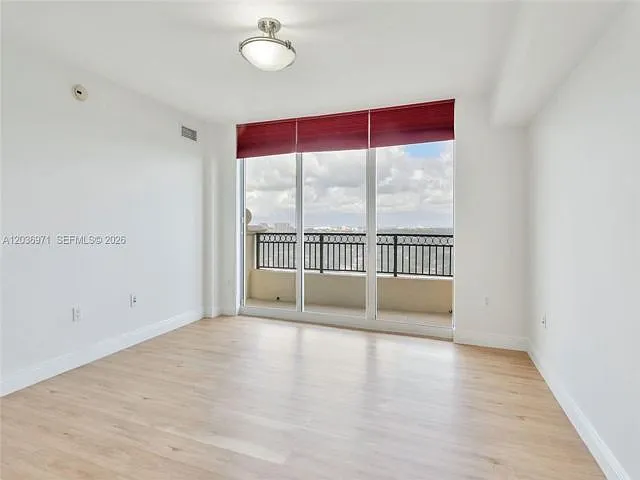 3232 SW 22nd St #1606 — Photo 5