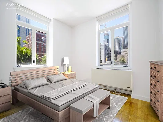 Rented by Sotheby's International Realty | media 2