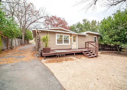 3 bed, 2000 sqft, $3,000 — Photo 3