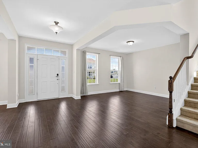 2707 Henry Moore Ln — Photo 6