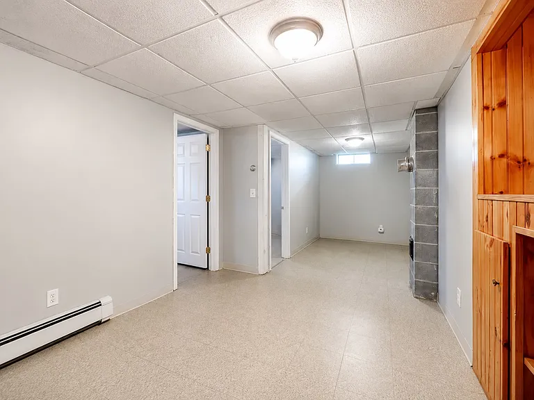 37 Euclid Ave — Photo 25