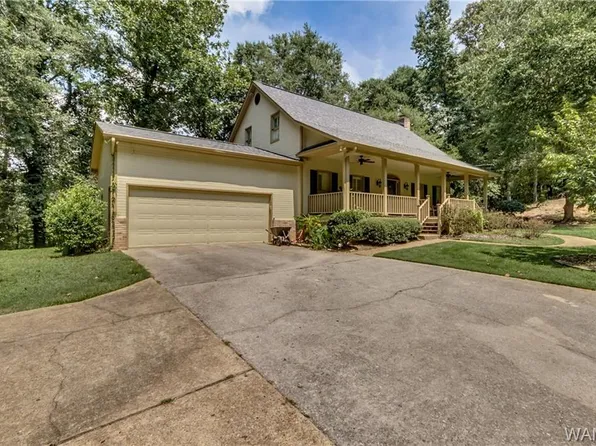 10889 Landers Dr, Northport, AL 35473