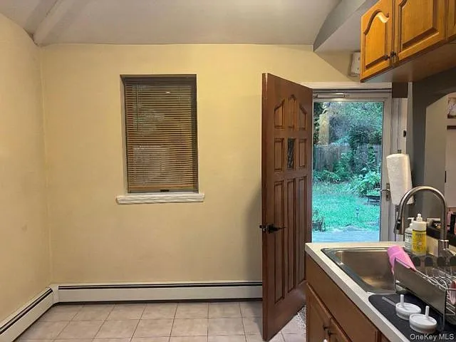 1 bed, 1.0 bath, 1000 sqft, $2,700 — Photo 3