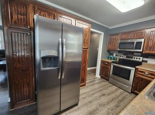 359 Academy Dr, Hamilton, AL 35570